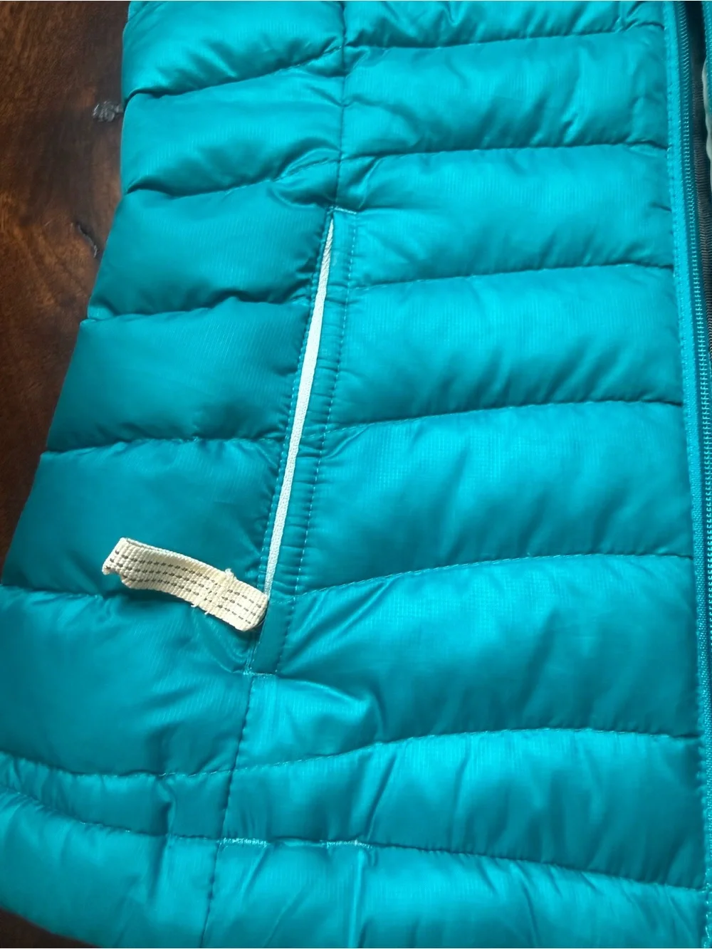 Patagonia Girls Teal Down Vest - Lightweight Packable Puffer XS